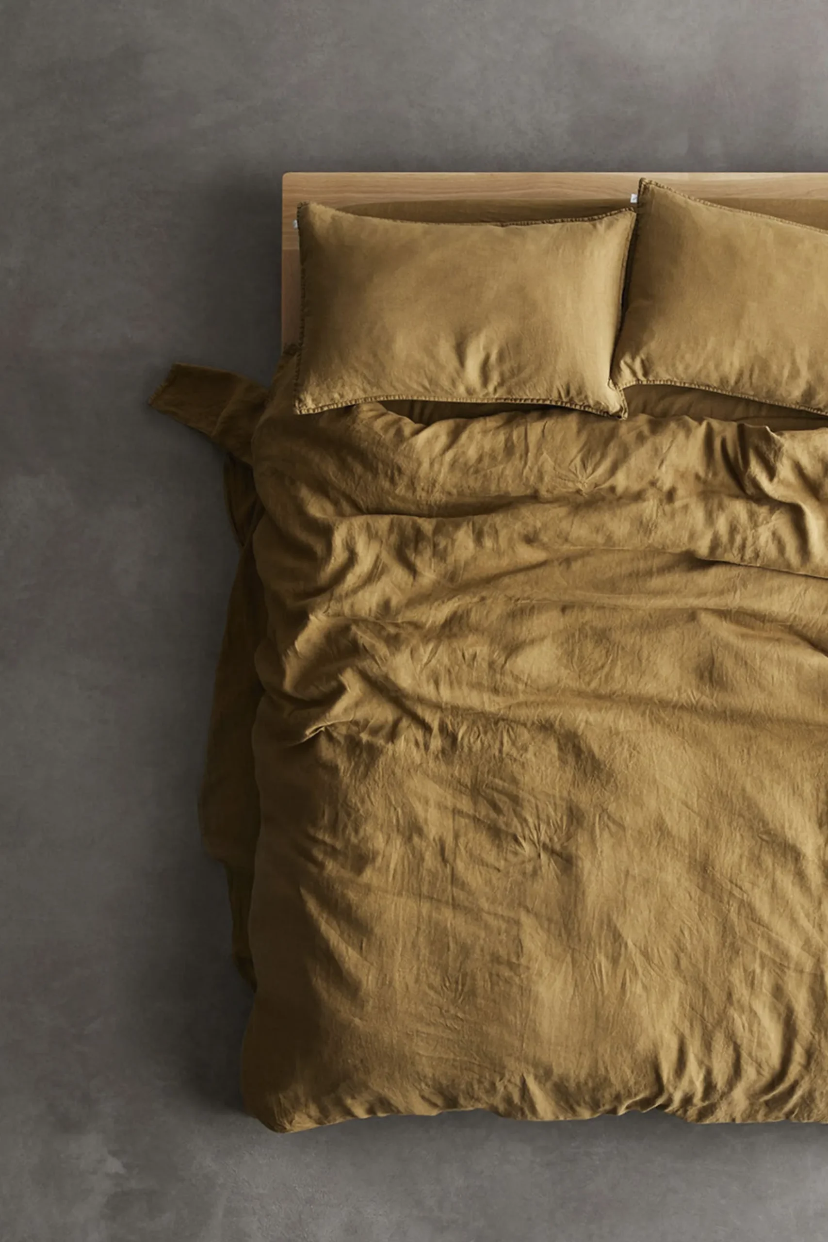 Cushions & Throws-HUSK Hanna Hygge QC Queen HannaHyggeQCQueen