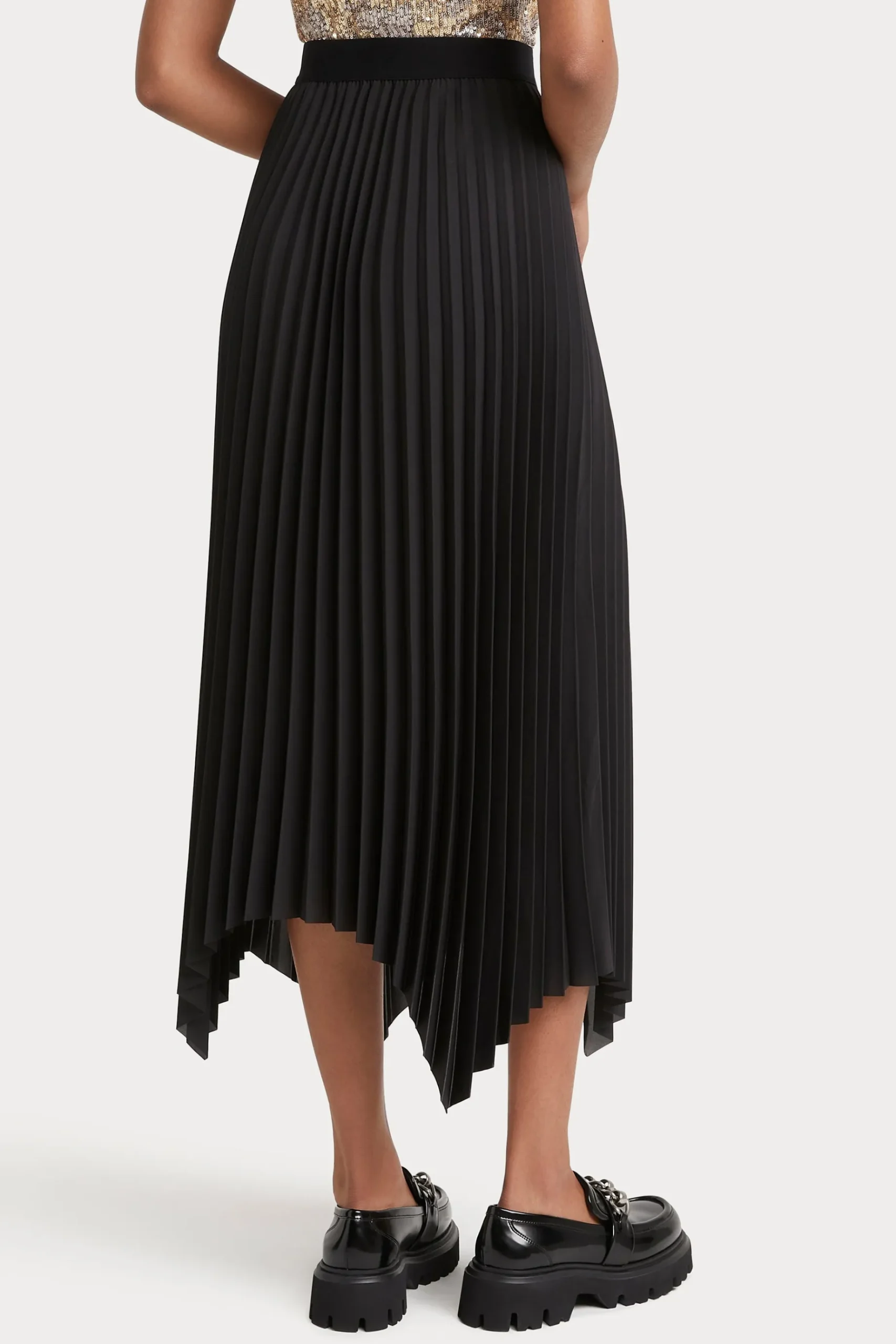Skirts-HUSK Pia skirt - Black