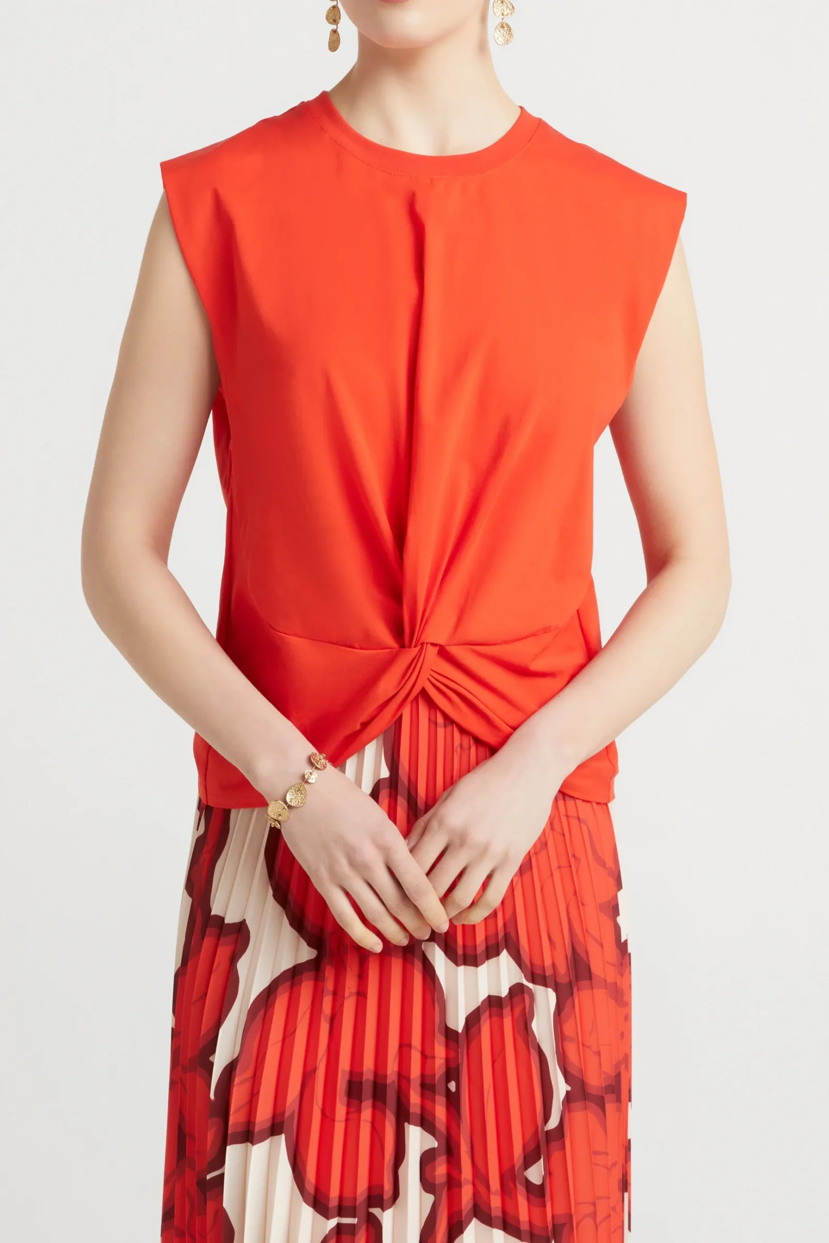 Tees & Tanks-HUSK Twist tank - Red