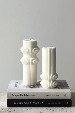 Sensory-HUSK Willow Candle - Ivory